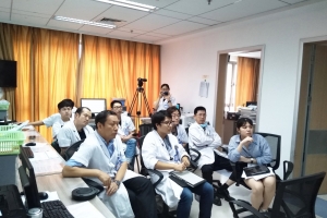 學(xué)術(shù)無(wú)間：全球連線三場(chǎng)國(guó)際骨科視頻會(huì)議