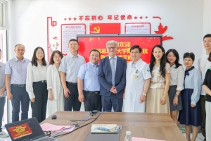 世界胸外科大師Hatz教授蘇北人民醫(yī)院完美日記（二）