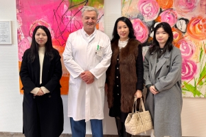 我們的臨床醫(yī)學(xué)博士（MD）導(dǎo)師全部是W3級別的教授